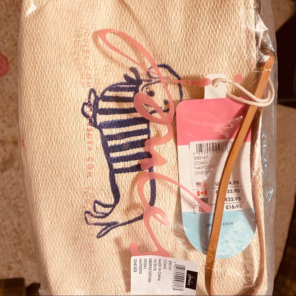 Dachshund wristlet